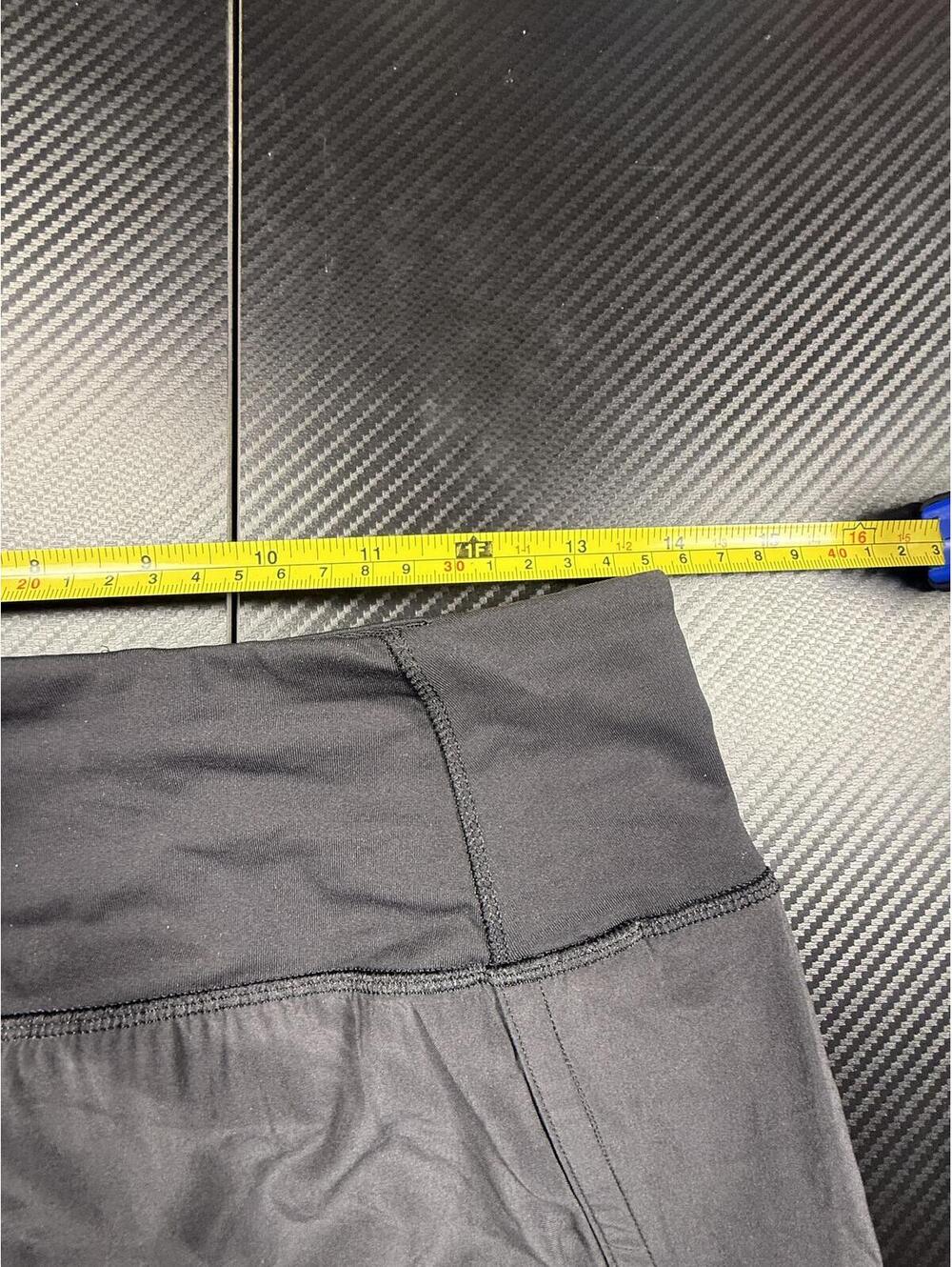 Lululemon Shorts Speed Up Women's Size 4 Athletic Short - Picture 6 of 8